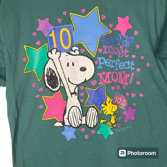 Vintage Peanuts T Shirt Most Perfect Mom Graphic Green White Pink Size Large - Picture 1 of 8